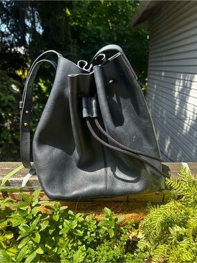 Rare Discontinued Olmo Handmade Black Leather Bucket Bag Slouchy Crossbody